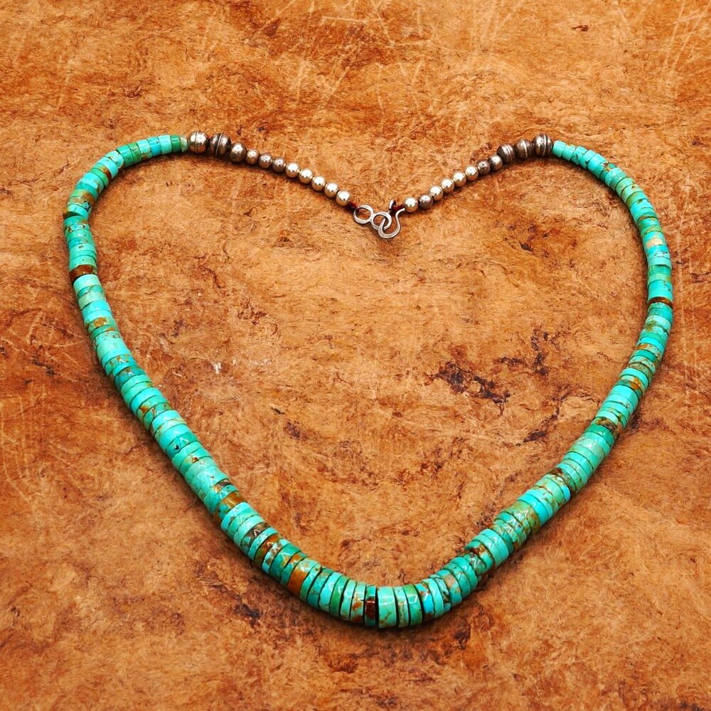 Mid Century Vintage Heishi Green Turqoise Graduated Necklace Silver Beads 17.5"